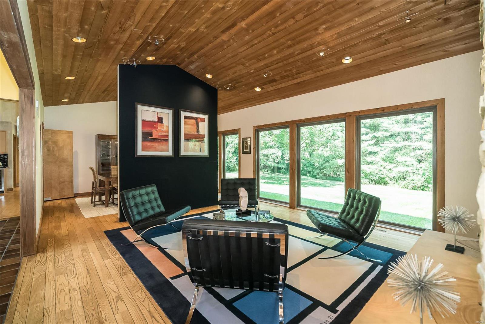 Frontenac Woods - Residential