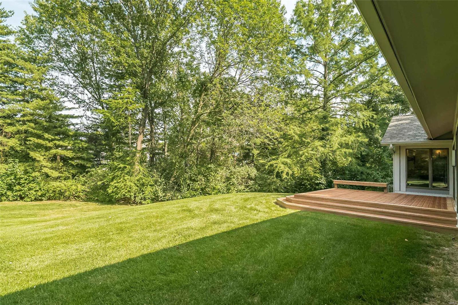 Frontenac Woods - Residential