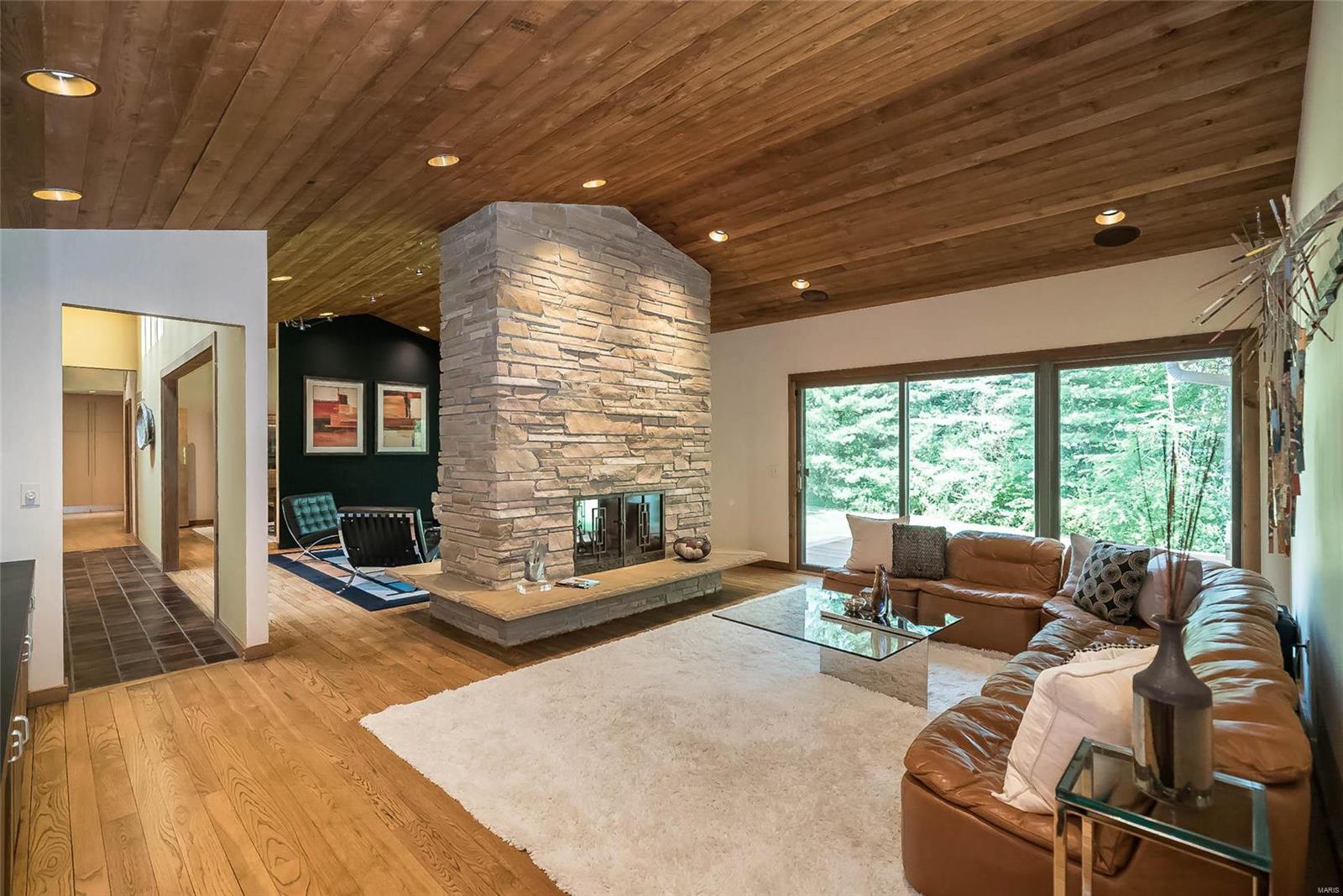 Frontenac Woods - Residential