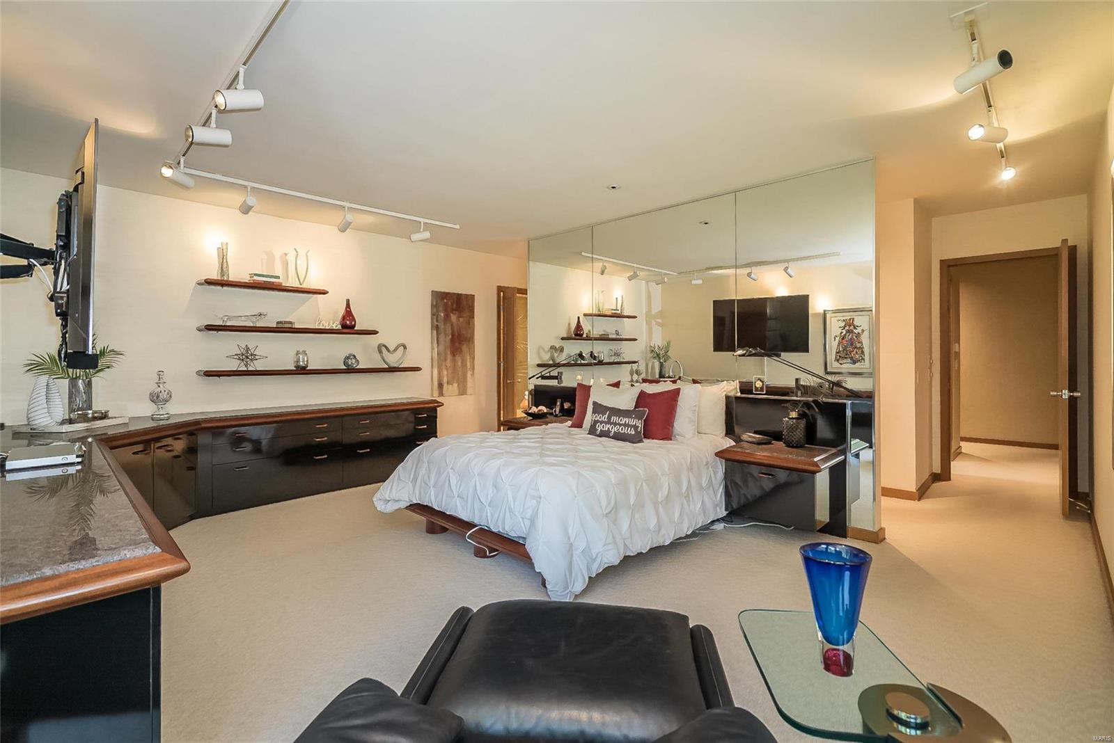 Frontenac Woods - Residential