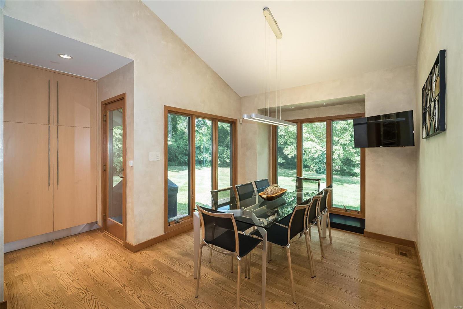 Frontenac Woods - Residential