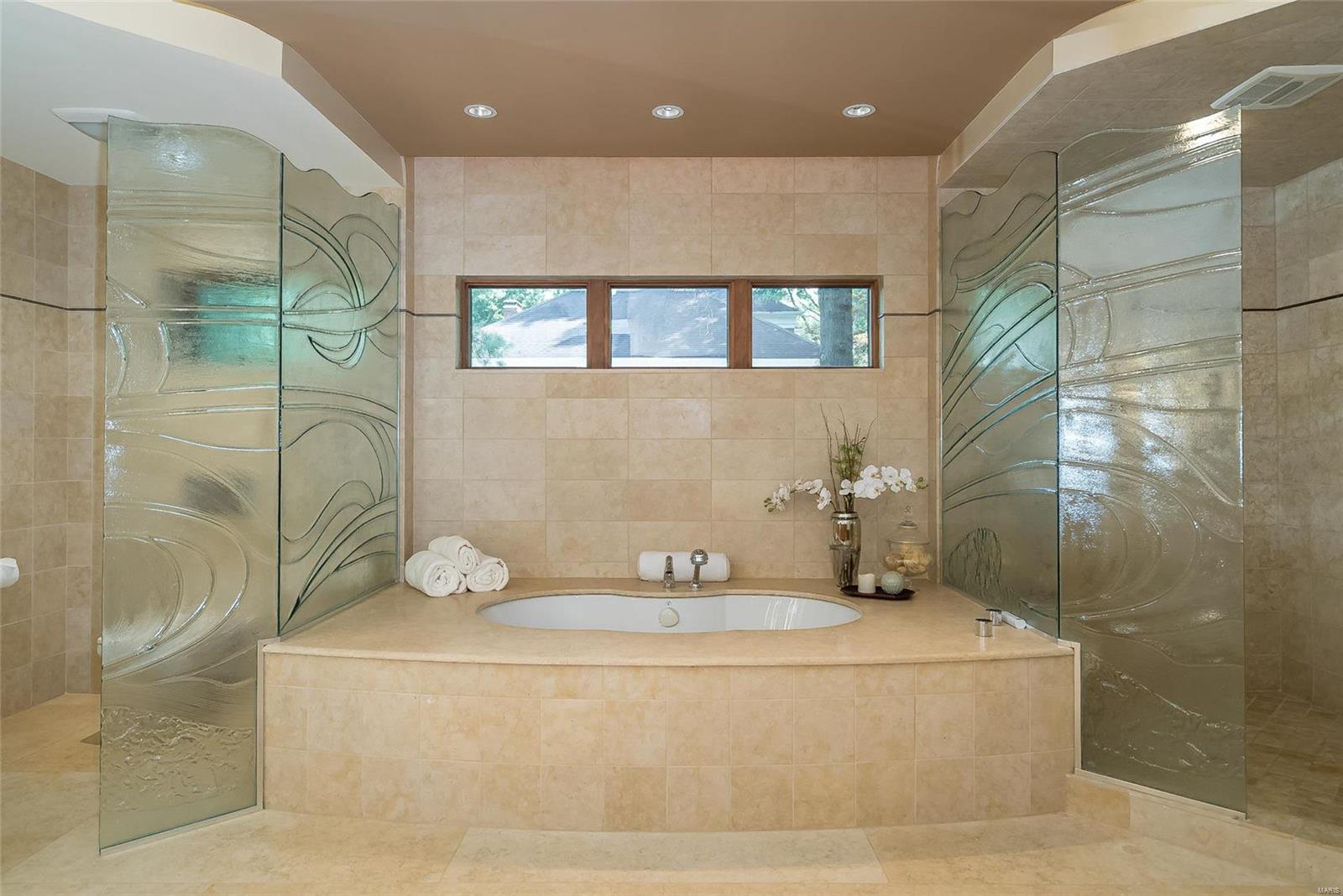 Frontenac Woods - Residential