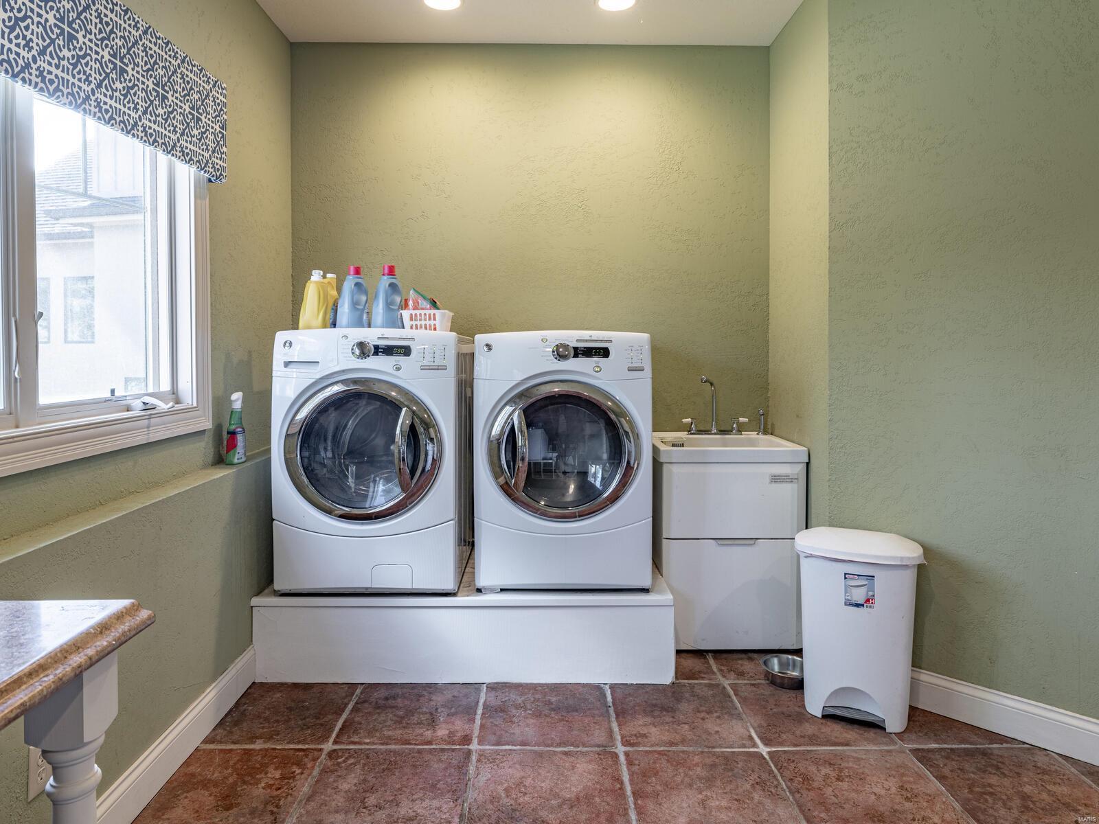 Glaize View - Residential