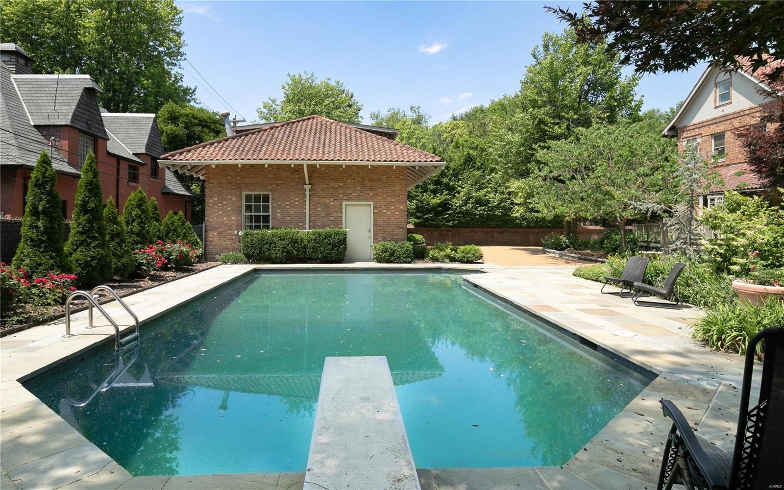 Portland Place - Residential