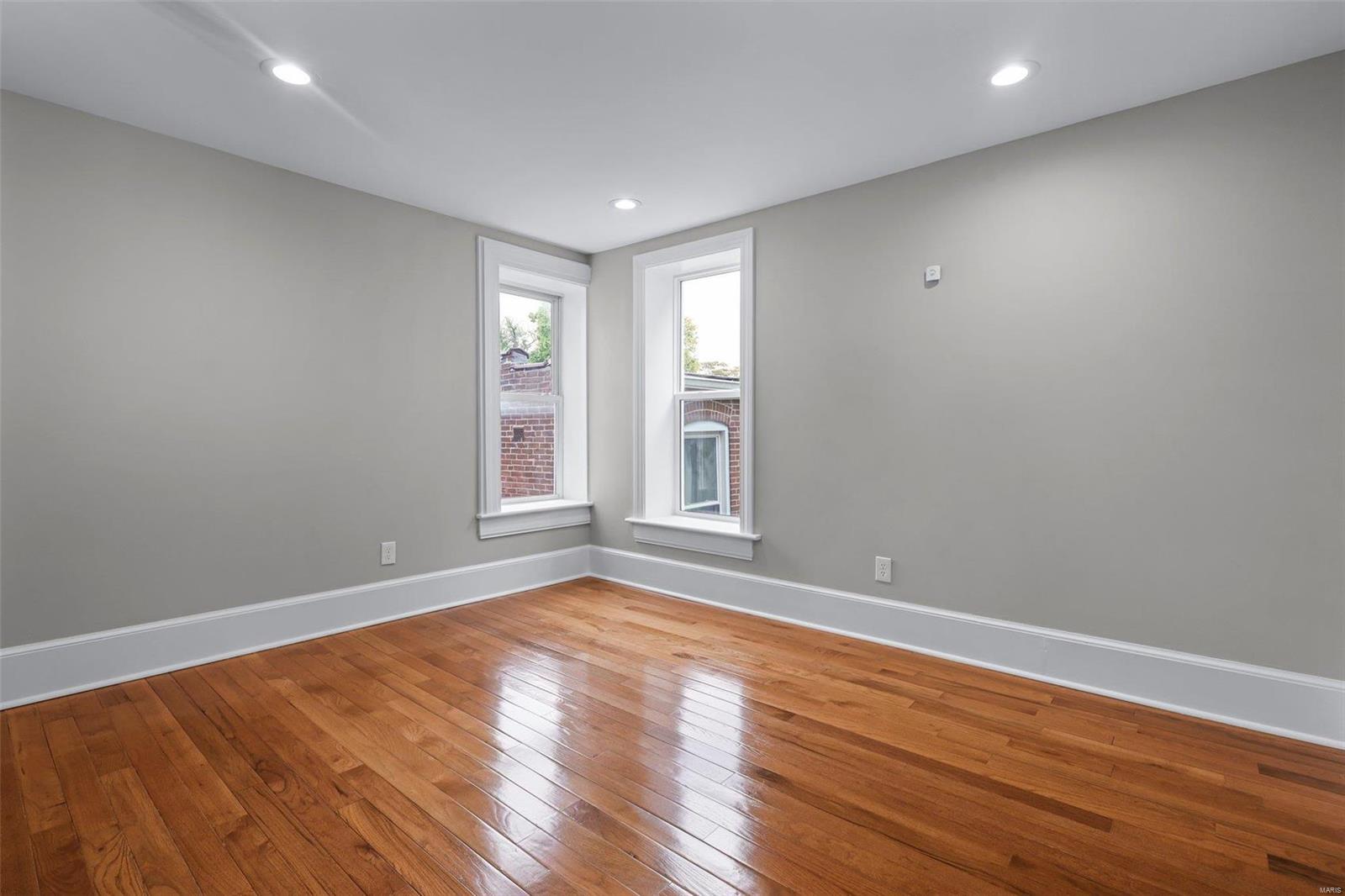 Kaysers Add - Residential Income