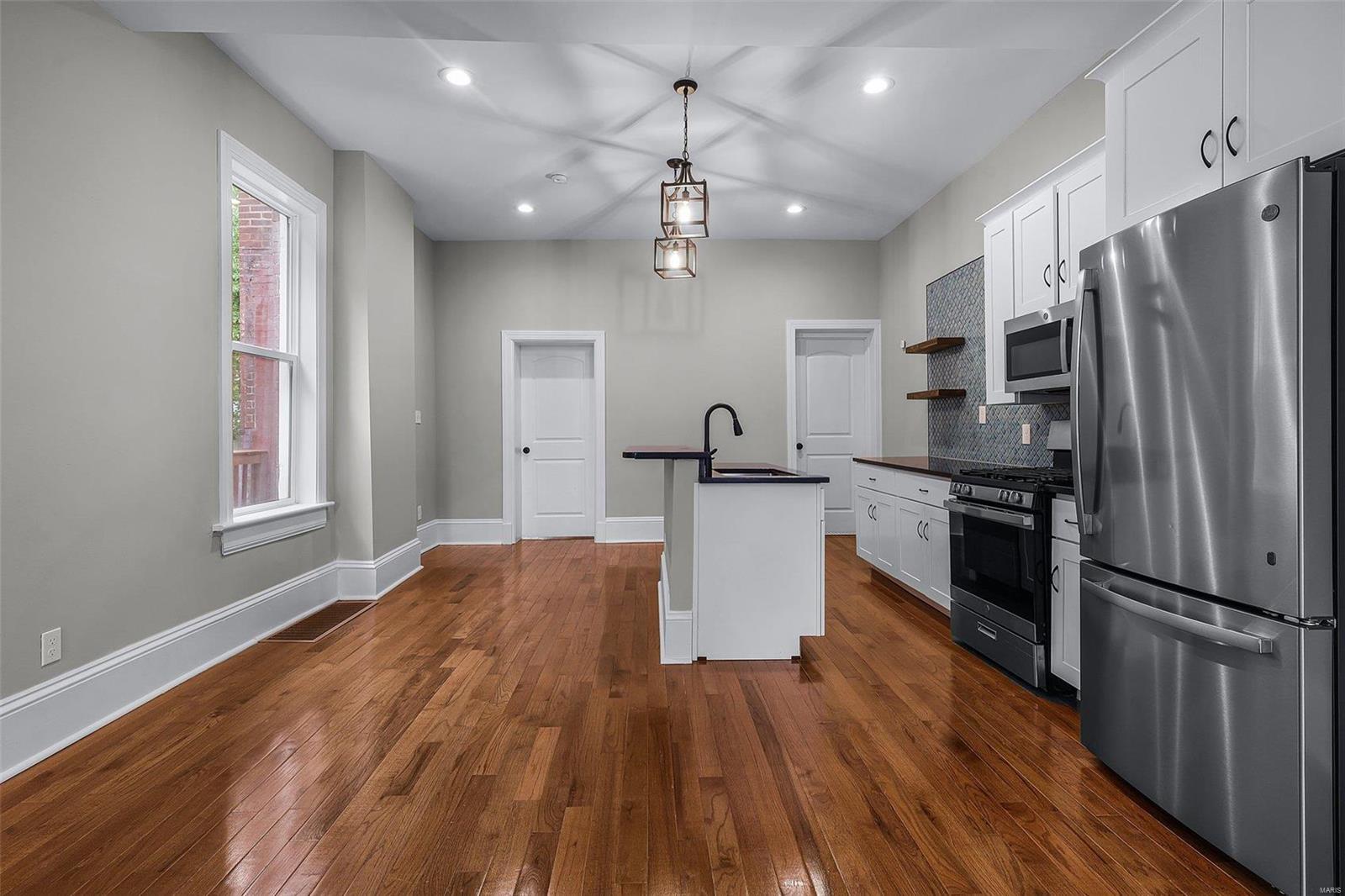 Kaysers Add - Residential Income