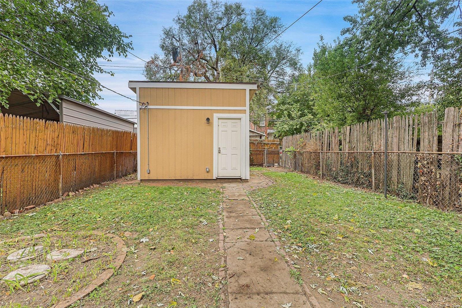 Kaysers Add - Residential Income