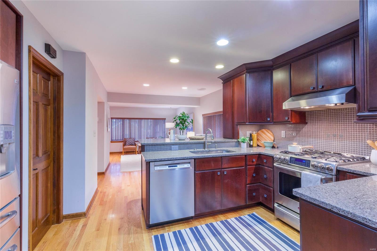 St Louis Hills - Residential