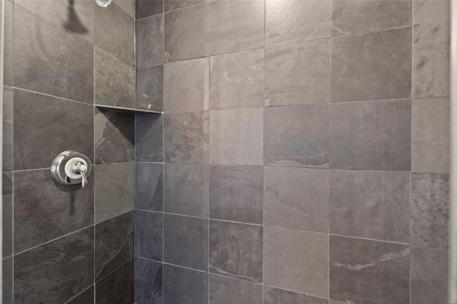 Shaw Park Villas Ph 1 Condo - Residential