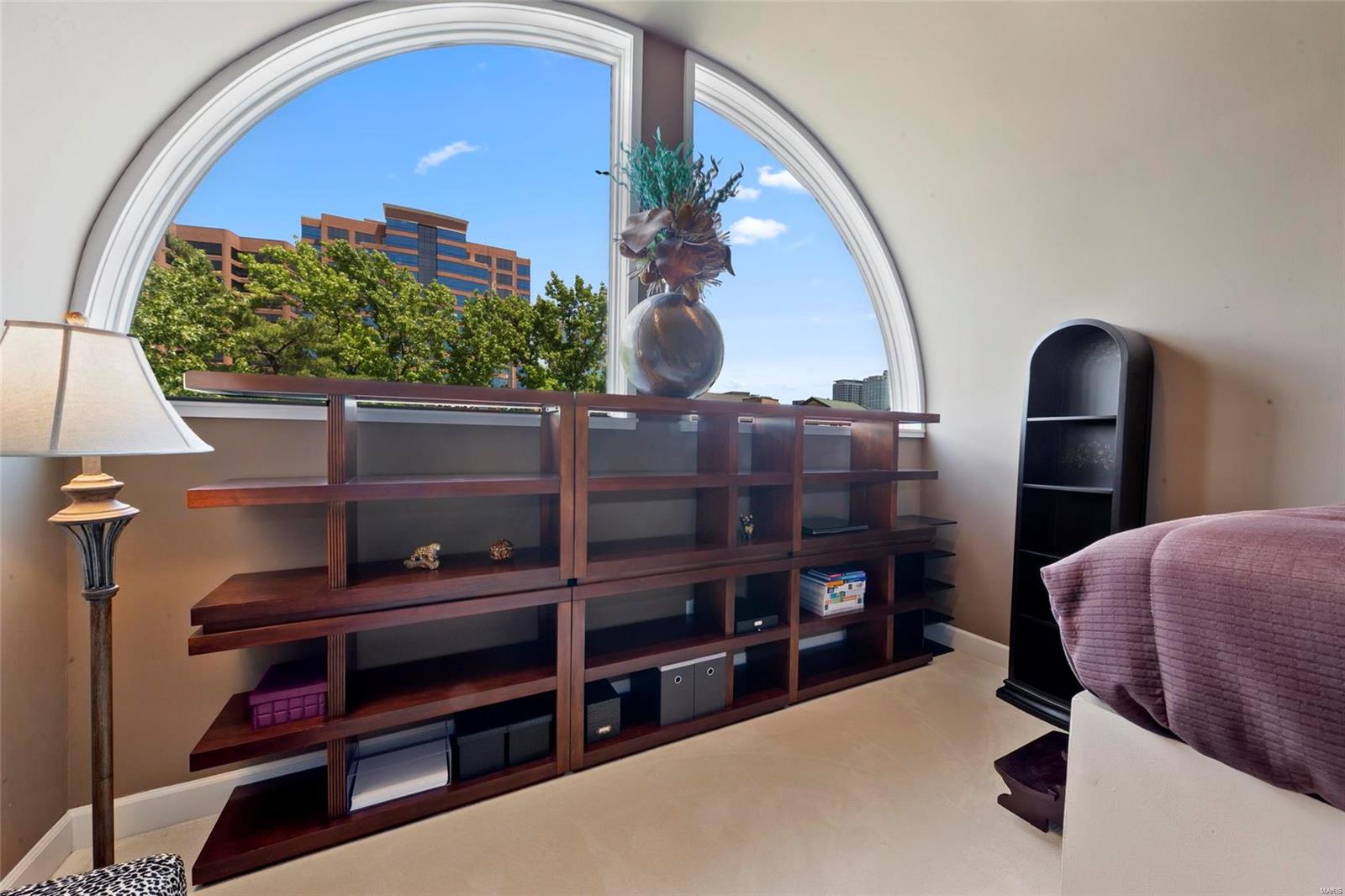 Shaw Park Villas Ph 1 Condo - Residential