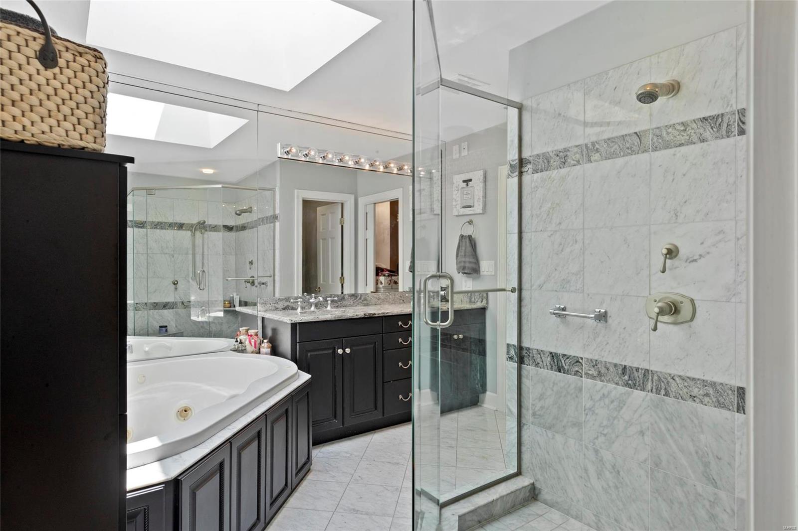 Shaw Park Villas Ph 1 Condo - Residential