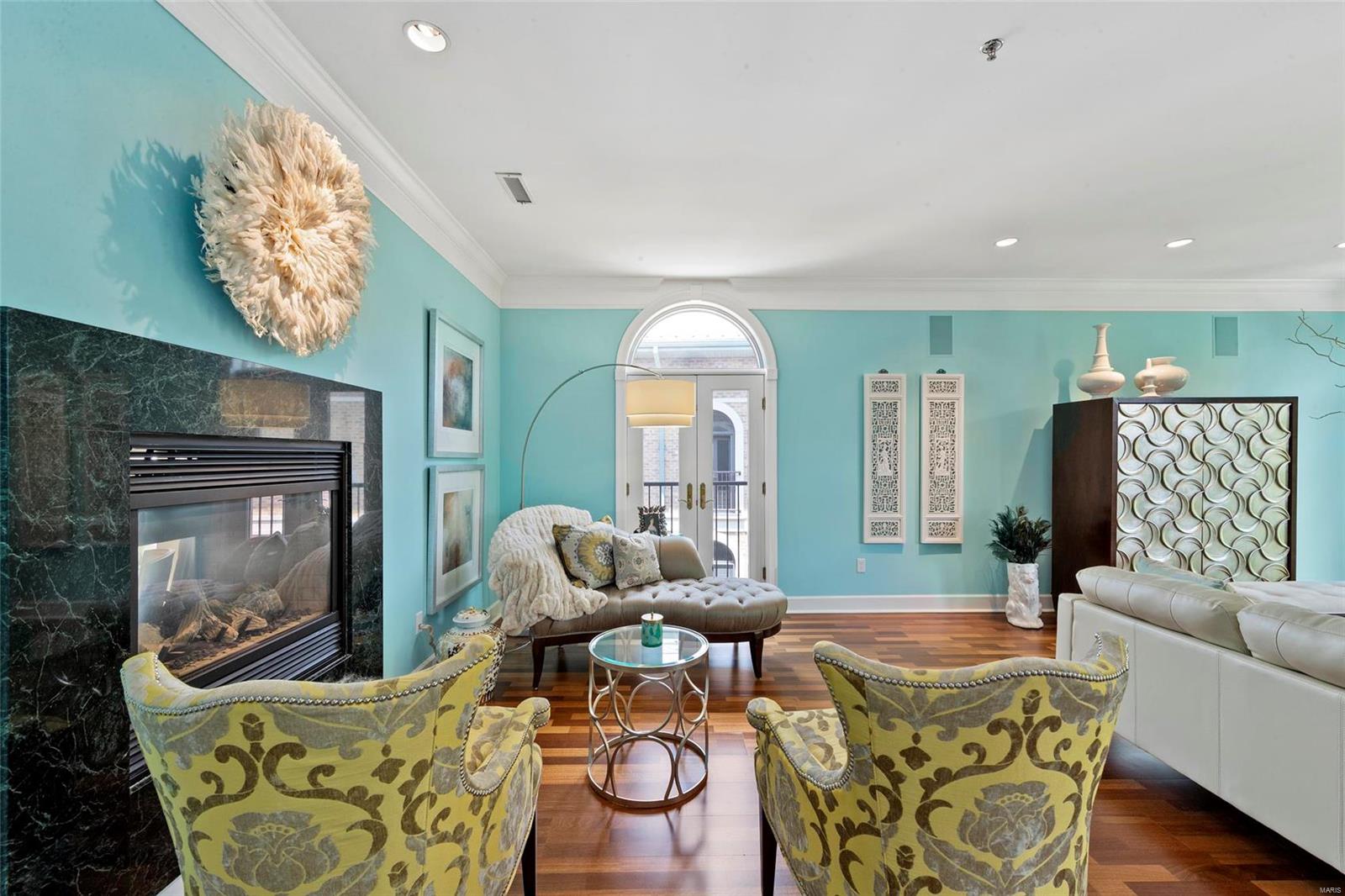 Shaw Park Villas Ph 1 Condo - Residential