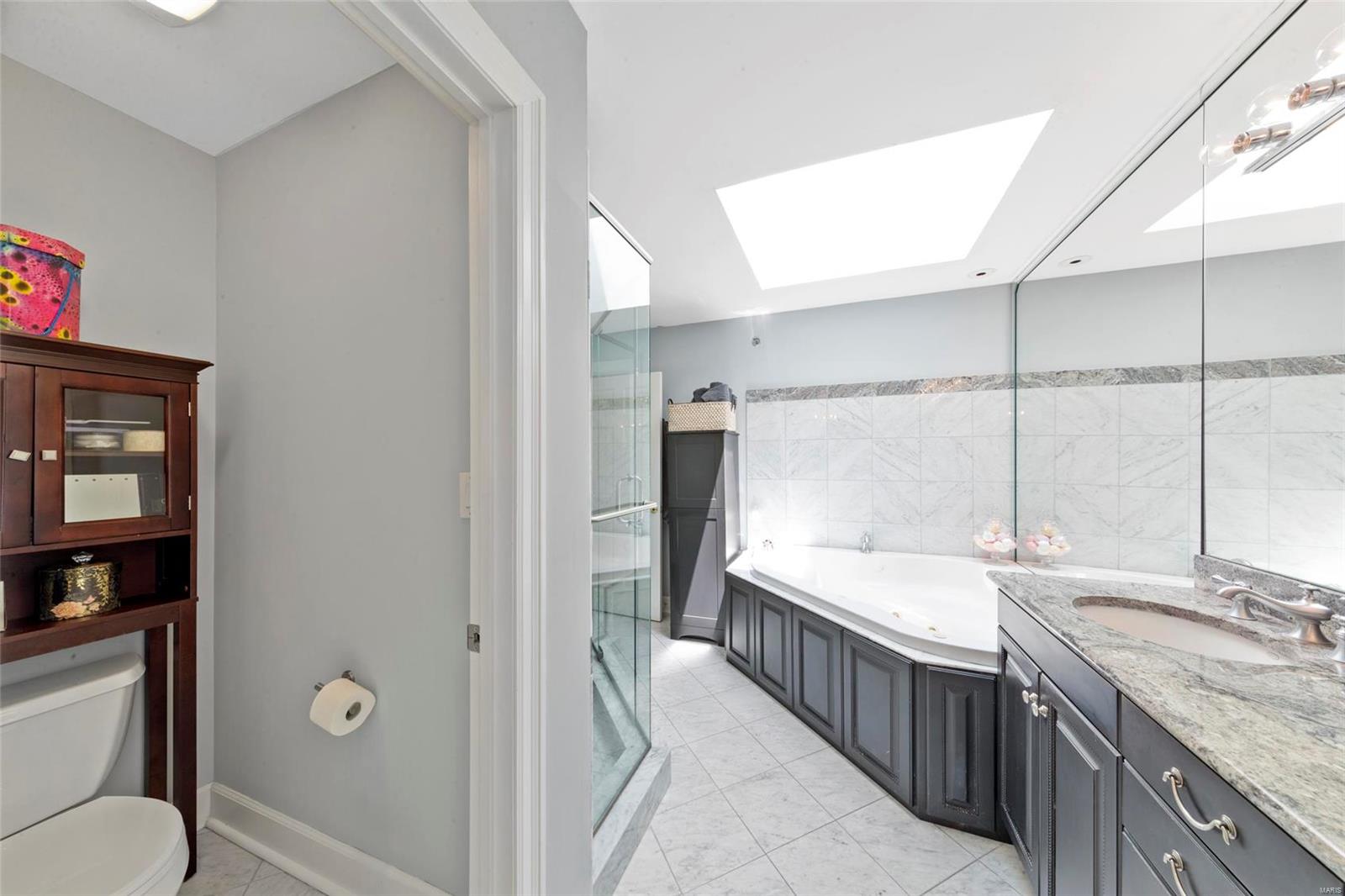 Shaw Park Villas Ph 1 Condo - Residential