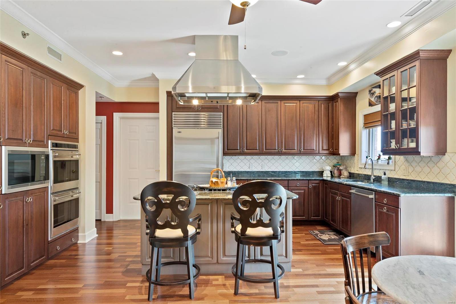 Shaw Park Villas Ph 1 Condo - Residential