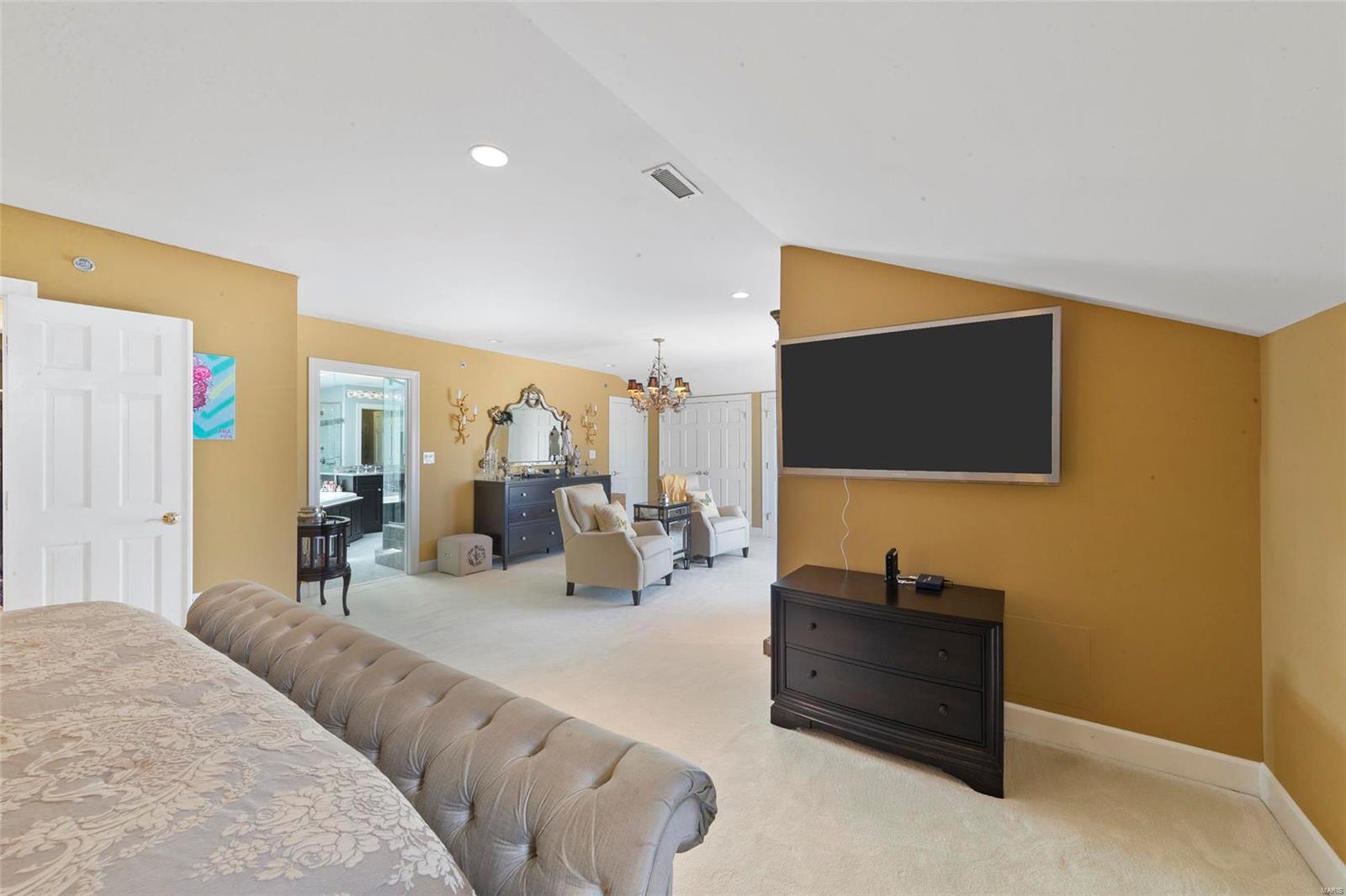 Shaw Park Villas Ph 1 Condo - Residential