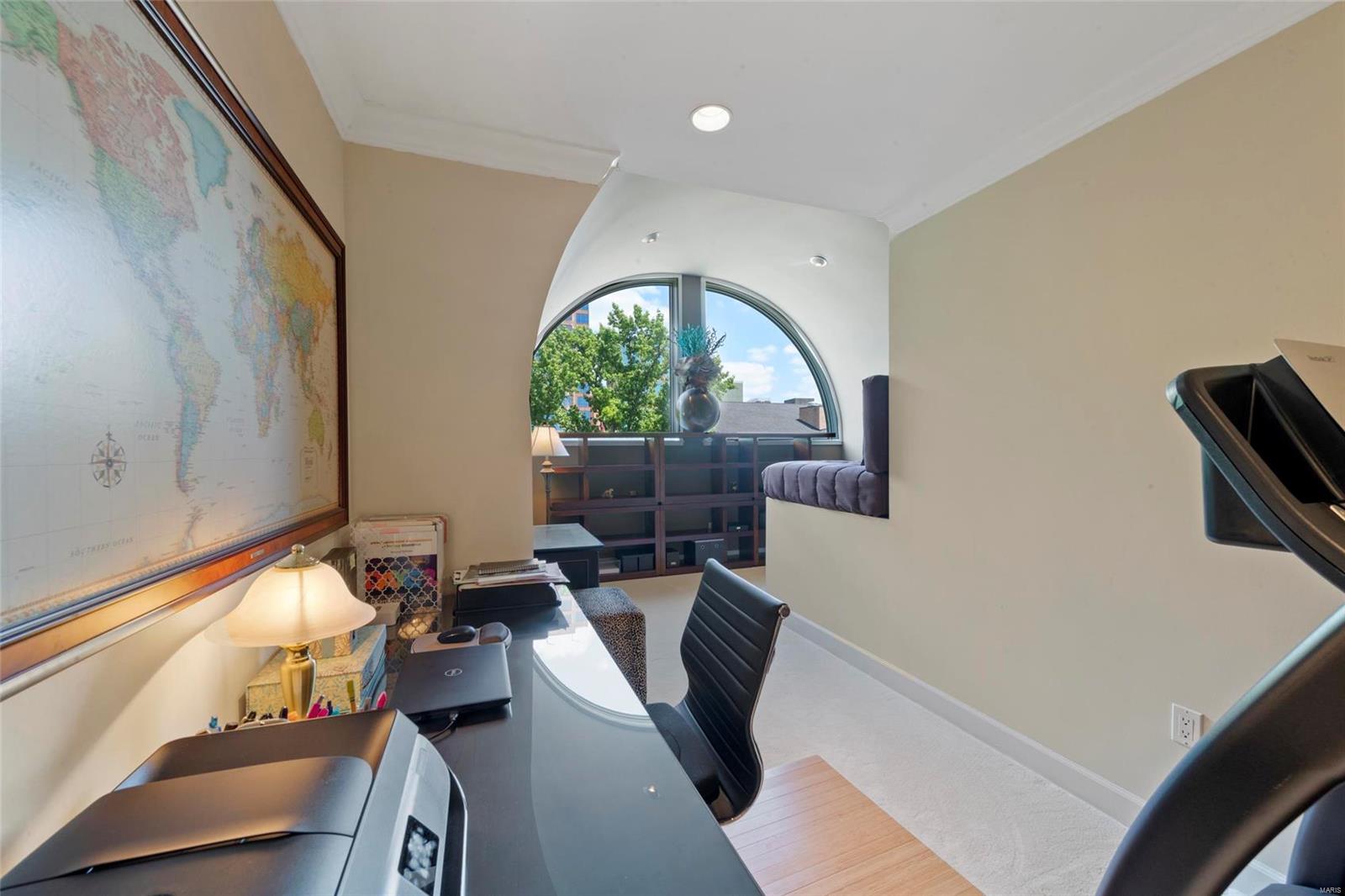 Shaw Park Villas Ph 1 Condo - Residential