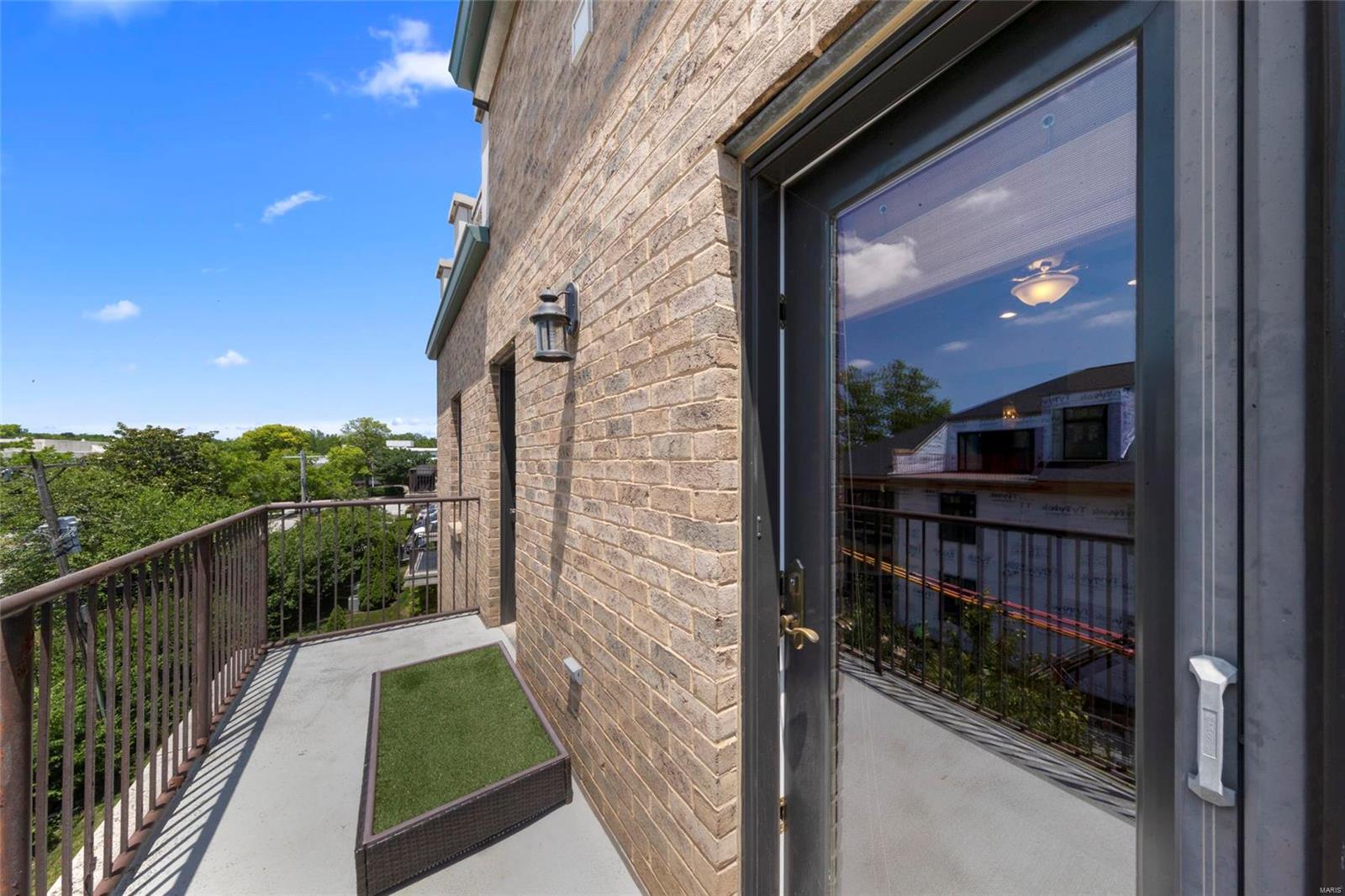 Shaw Park Villas Ph 1 Condo - Residential