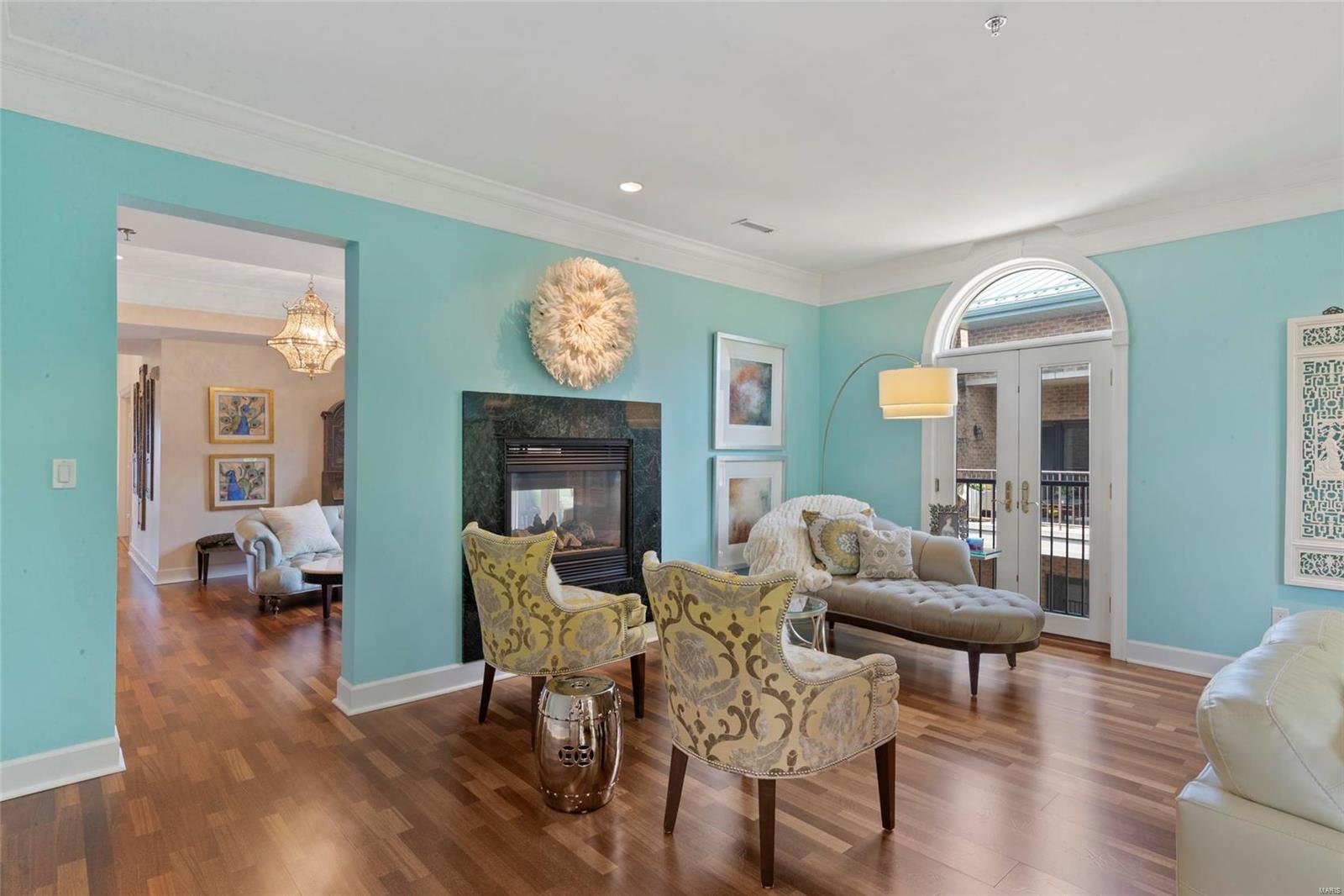 Shaw Park Villas Ph 1 Condo - Residential