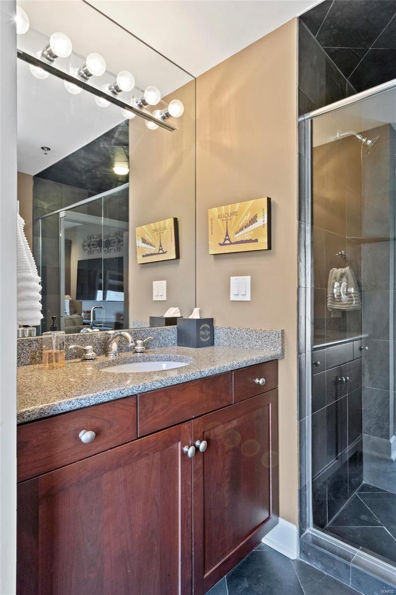 Shaw Park Villas Ph 1 Condo - Residential