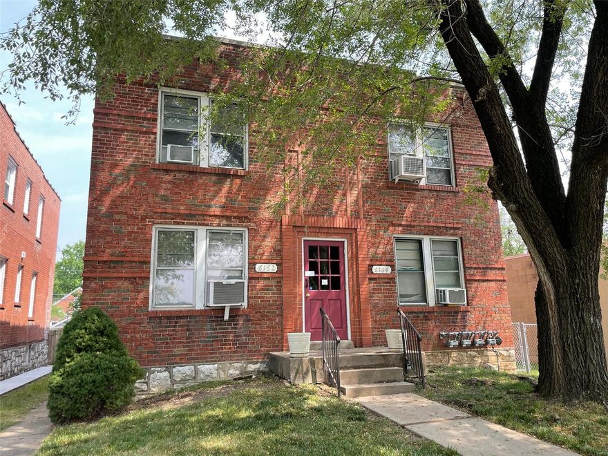 Available September 1: 1 bed/1 bath 2nd floor apartment for rent just a couple blocks from Carondelet Park! Kitchen has laminate flooring and updated cabinets. Original wood flooring throughout the remainder of the apartment. Central heat, ceiling fan in the bedroom. Window air conditioning units provided. Private locked storage in the basement. Private use washer and dryer hookups available. Owner pays sewer/trash/water. Easy access to Schnucks on Loughborough, and I-55. Quiet neighbors! Call me today to take a look! $30 application fee through Apartments.com