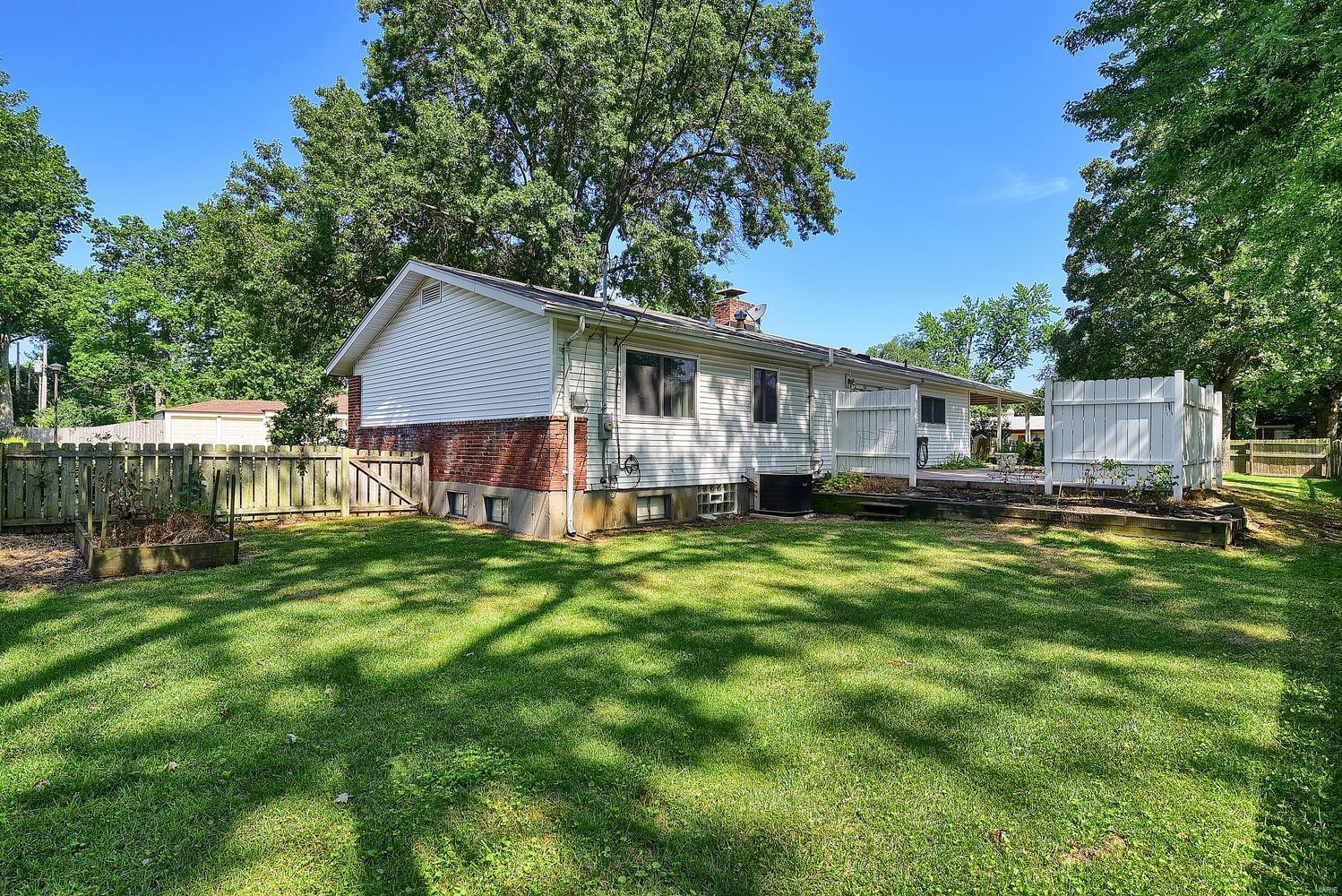 Bellerive Estates Add 8 - Residential