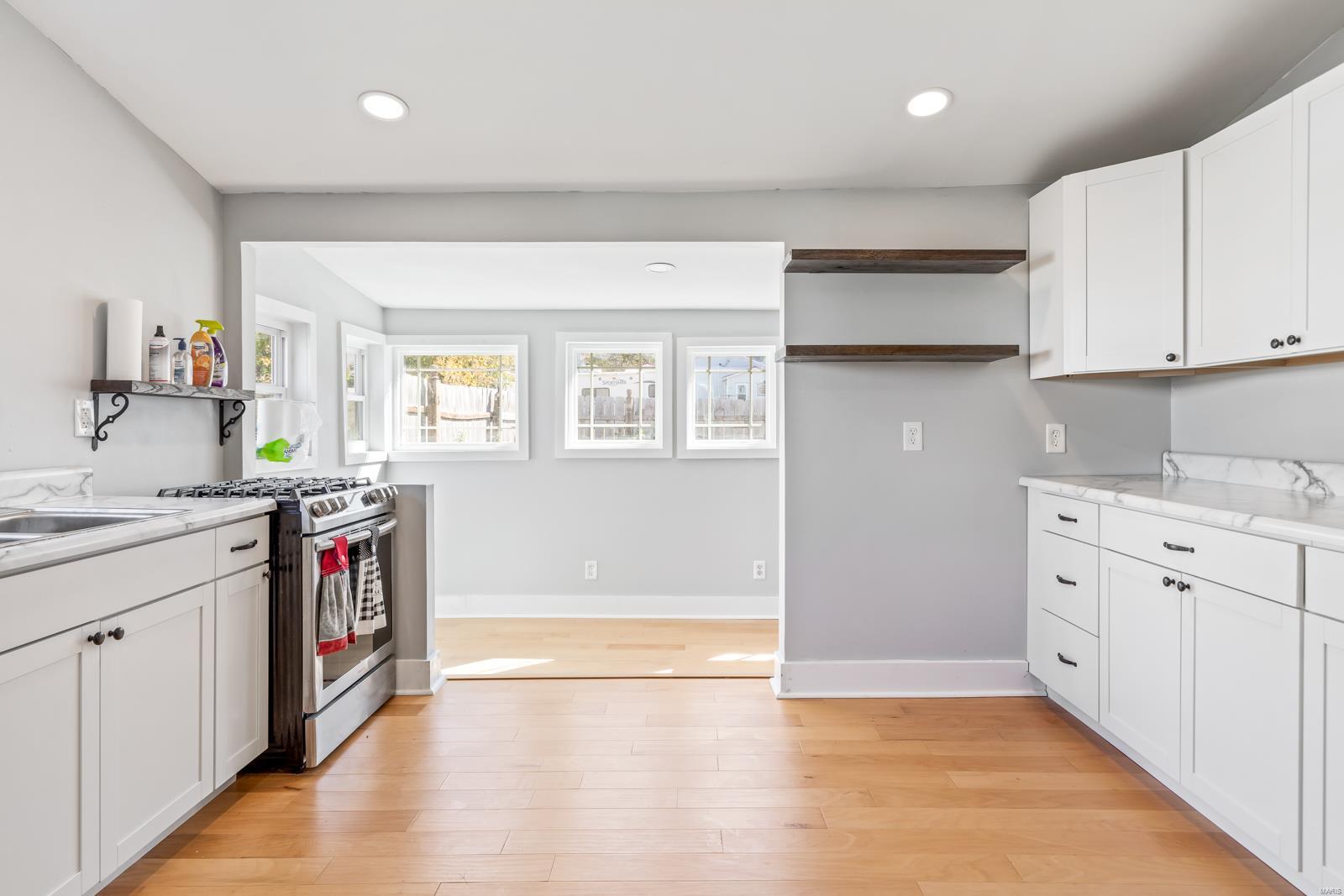 TOWN OF DESLOGE - Residential