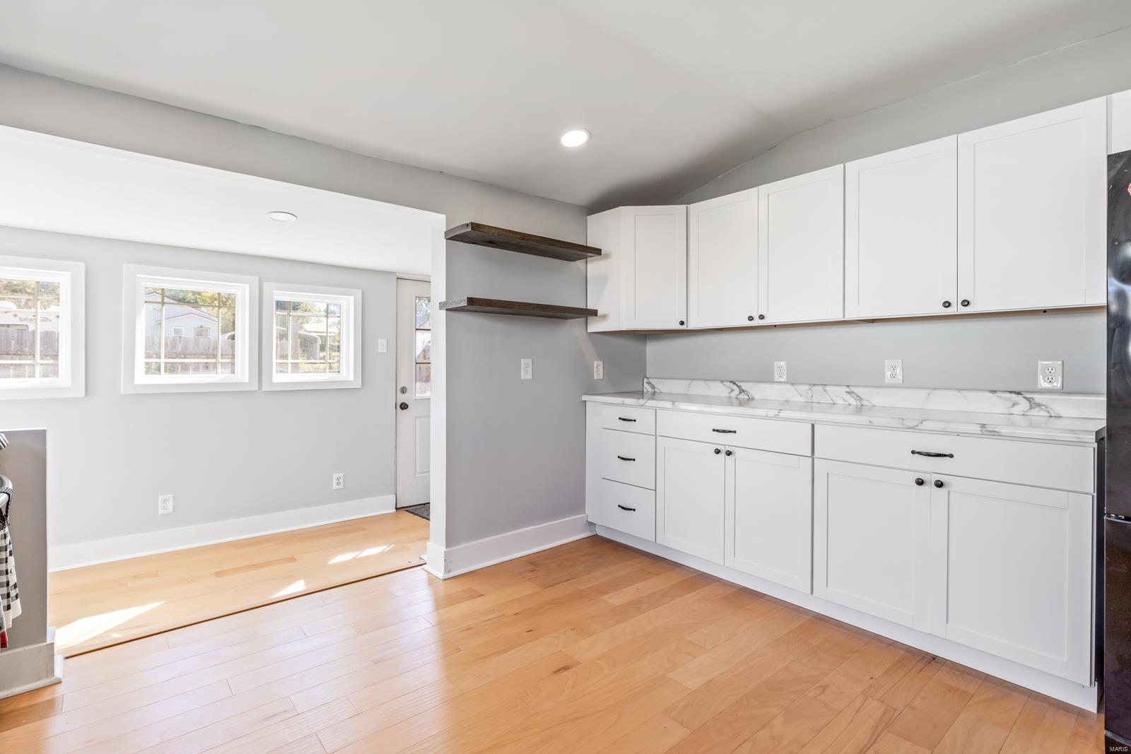 TOWN OF DESLOGE - Residential