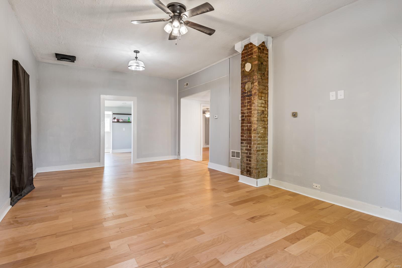 TOWN OF DESLOGE - Residential