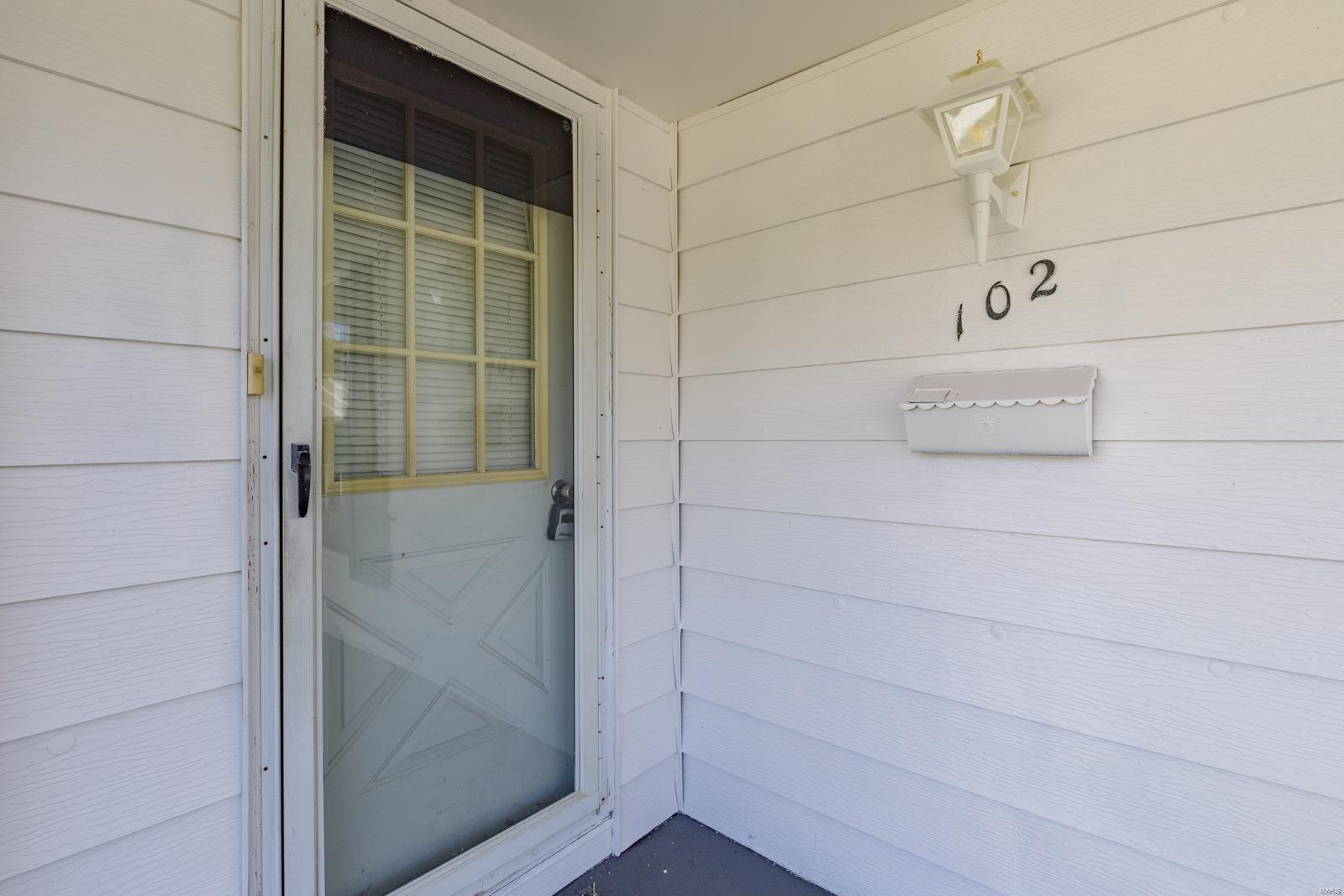 TOWN OF DESLOGE - Residential