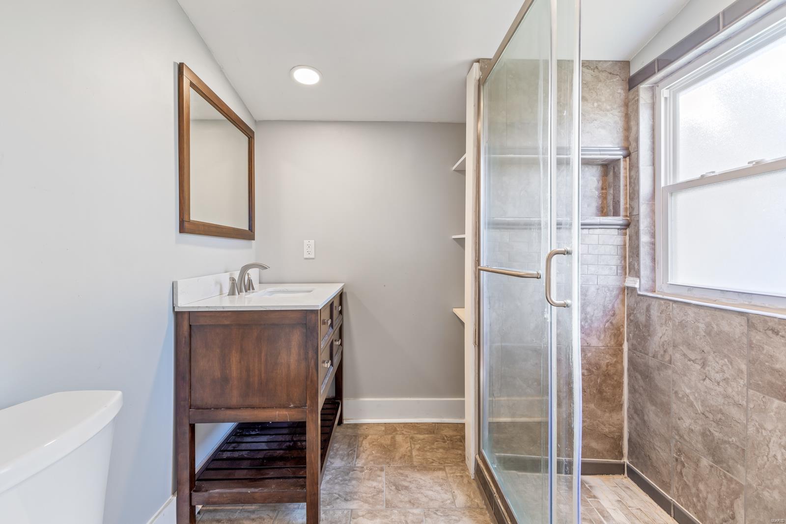 TOWN OF DESLOGE - Residential