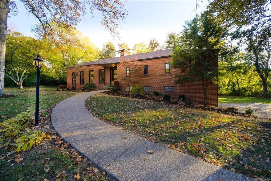 This is the home you've been searching for, a one of a kind Mid-Century Modern in Algonquin Estates. This is as good as newly built, w/top of the line finishes! The original home had 1,788 sf on the main floor; the builder had a vision & expanded the home seamlessly. It's hard to tell where the original ends & the addition of 2,500 sf begins. Now this home offers 4898 sf, w/3,288 on the main level & a total of 5bd/5ba thru-out. It is on 3/4th's of an acre; there's room to run & play, as well as add an inground pool. Everything is custom & new, from the wood windows & custom front door, to the kitchen, featuring Polarstone Quartz, a 36" gas Wolf Oven, Wolf Wall Oven & Microwave, as well as a Sub Zero French Door Fridge & Bev Cntr. The huge kitchen peninsula, overlooks the large hearth room, w/custom stone fireplace & floor to ceiling windows. Main floor master suite, expansive walk out fam room, 2 more fireplaces & planning center/mud room are just a few features this home has to offer. Additional Rooms: Mud Room