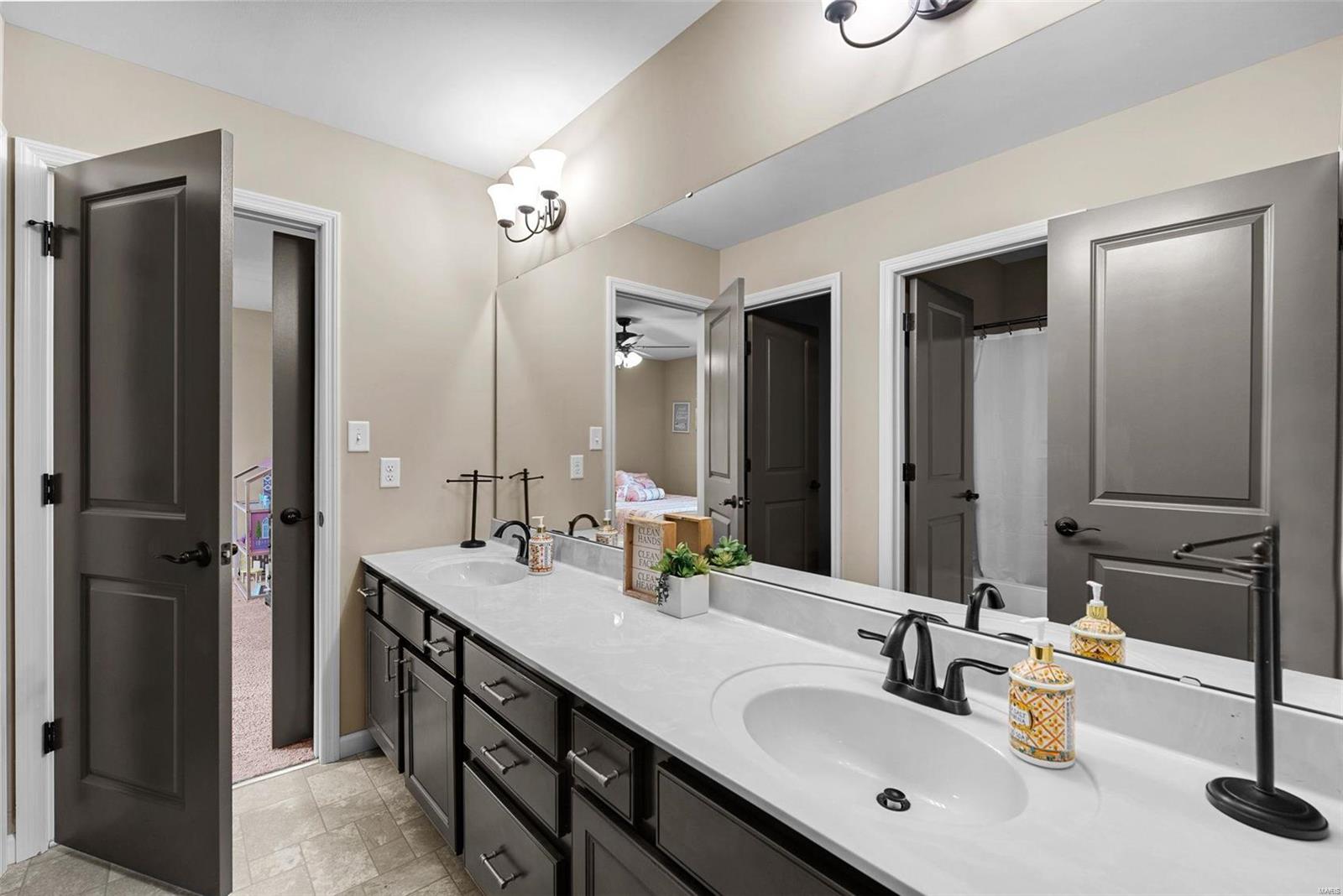 Vlgs at Shady Creek #2 - Residential