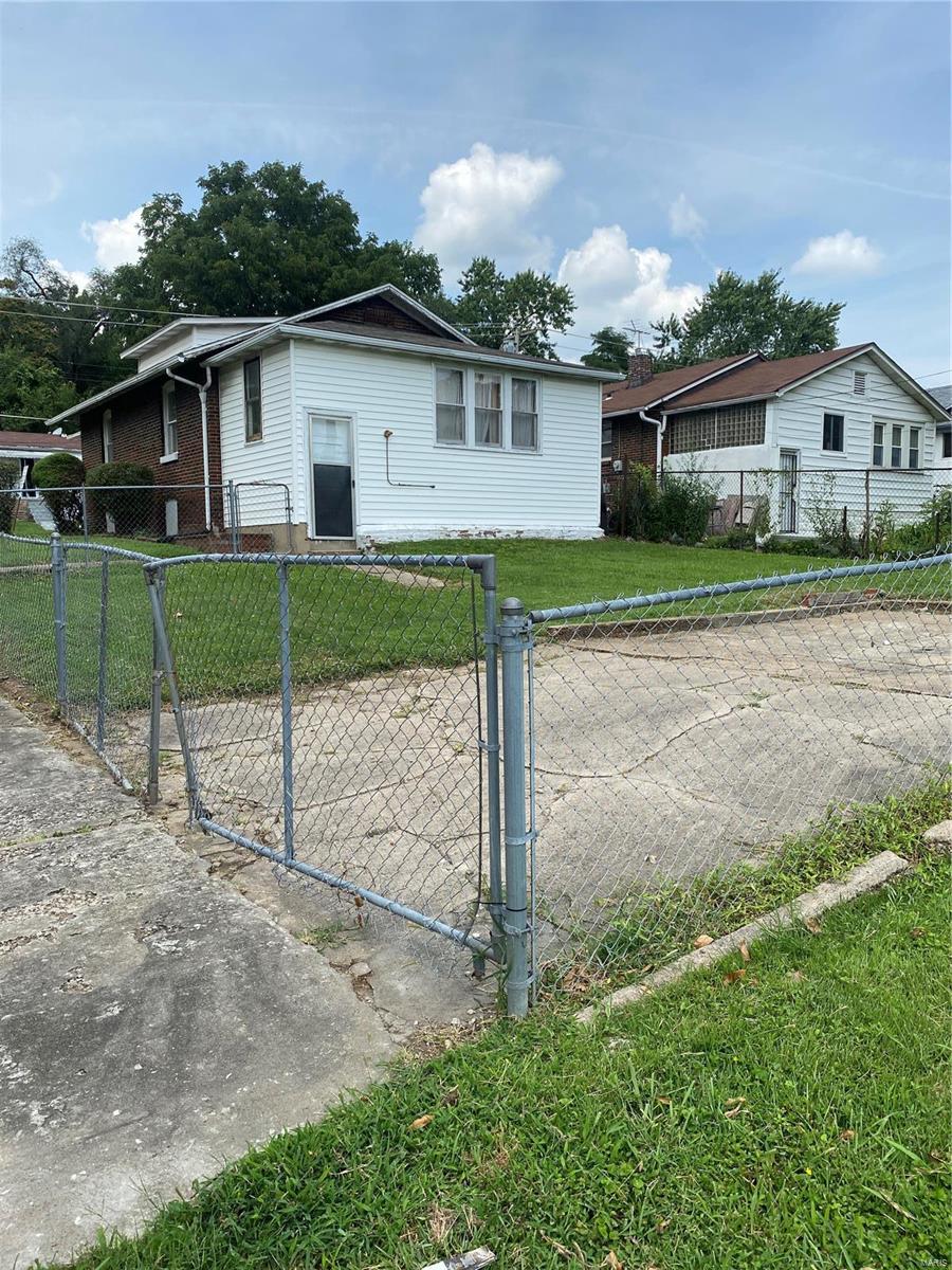 Bruegge 1st Add - Residential