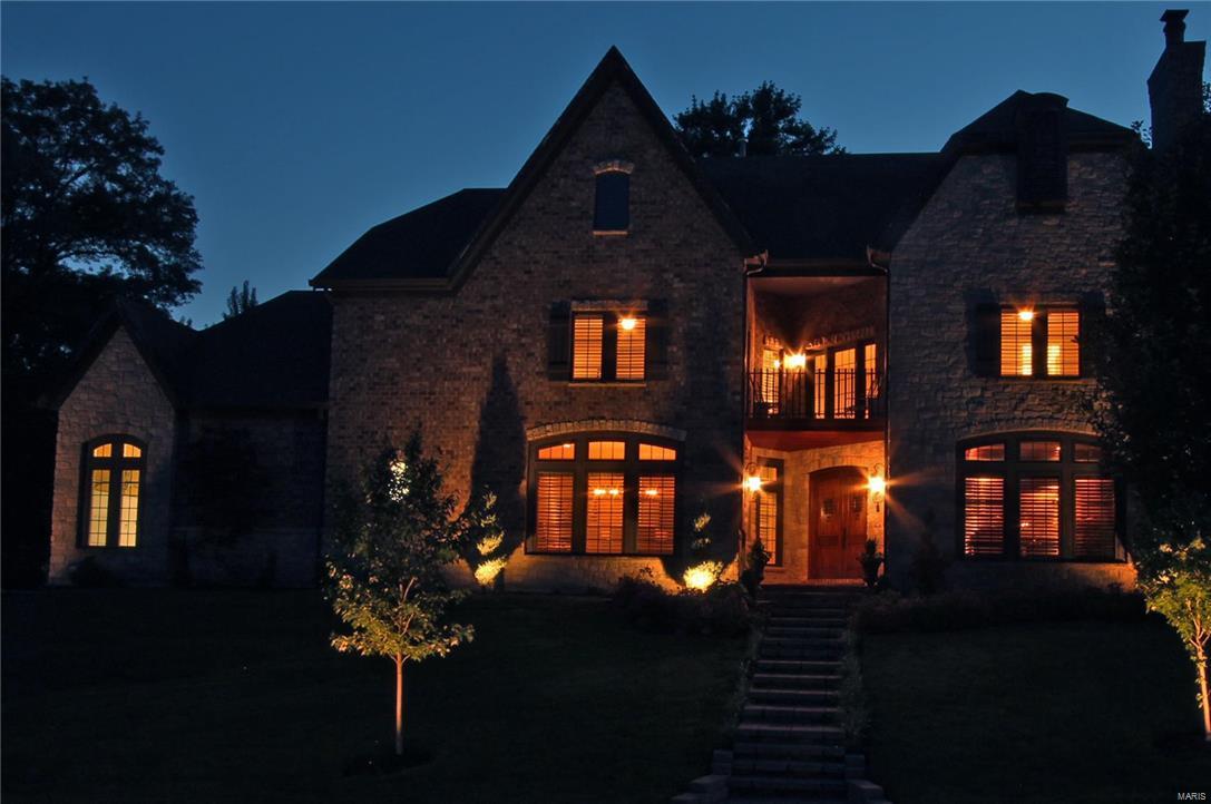 Ladue Court - Residential