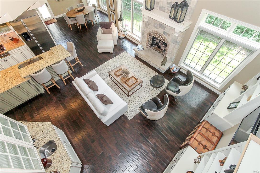 Ladue Court - Residential