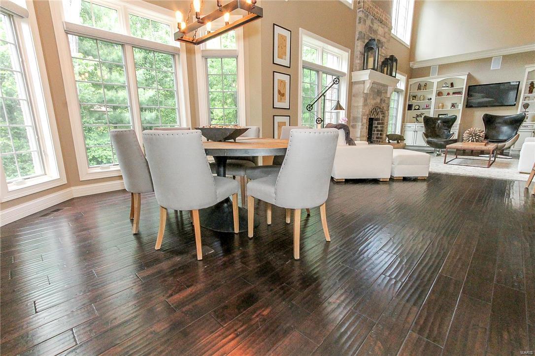 Ladue Court - Residential