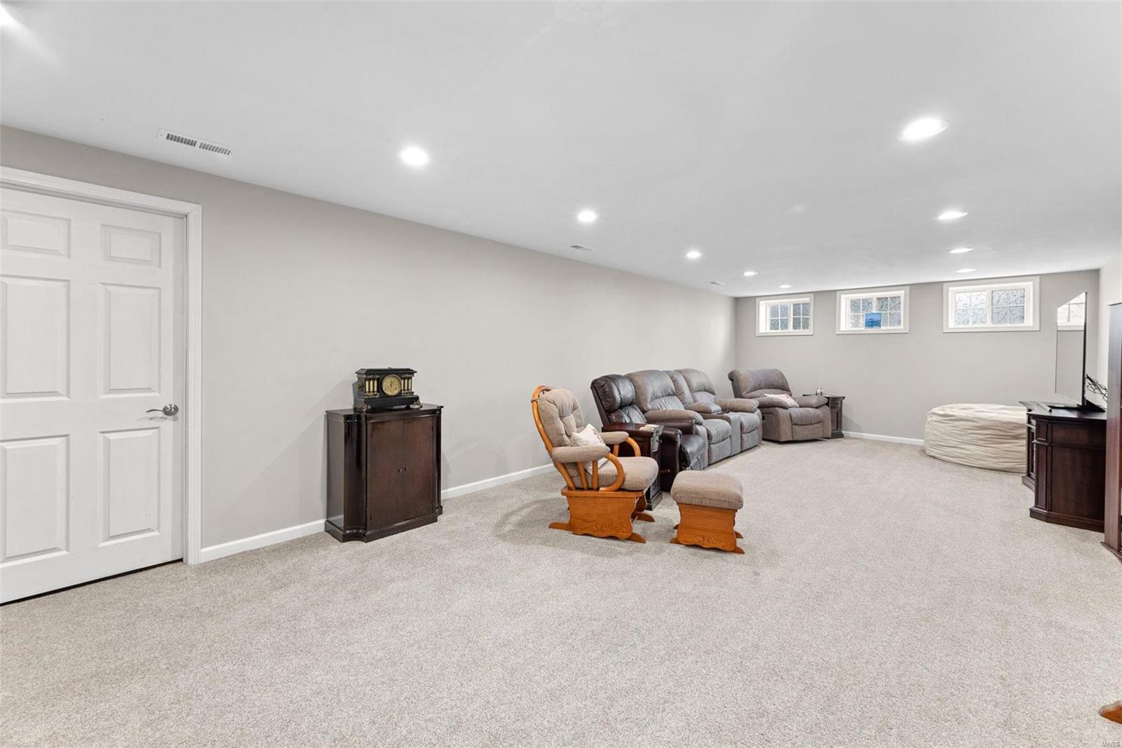 Queensbrooke #1 - Residential