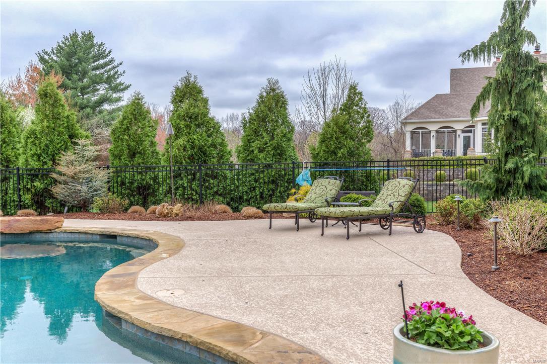 Devonworth - Residential