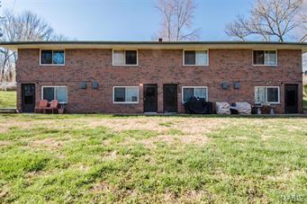 Sir Thomas Manor - Residential Income