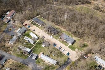 Sir Thomas Manor - Residential Income