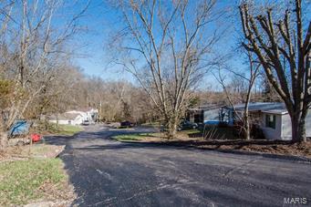 Sir Thomas Manor - Residential Income