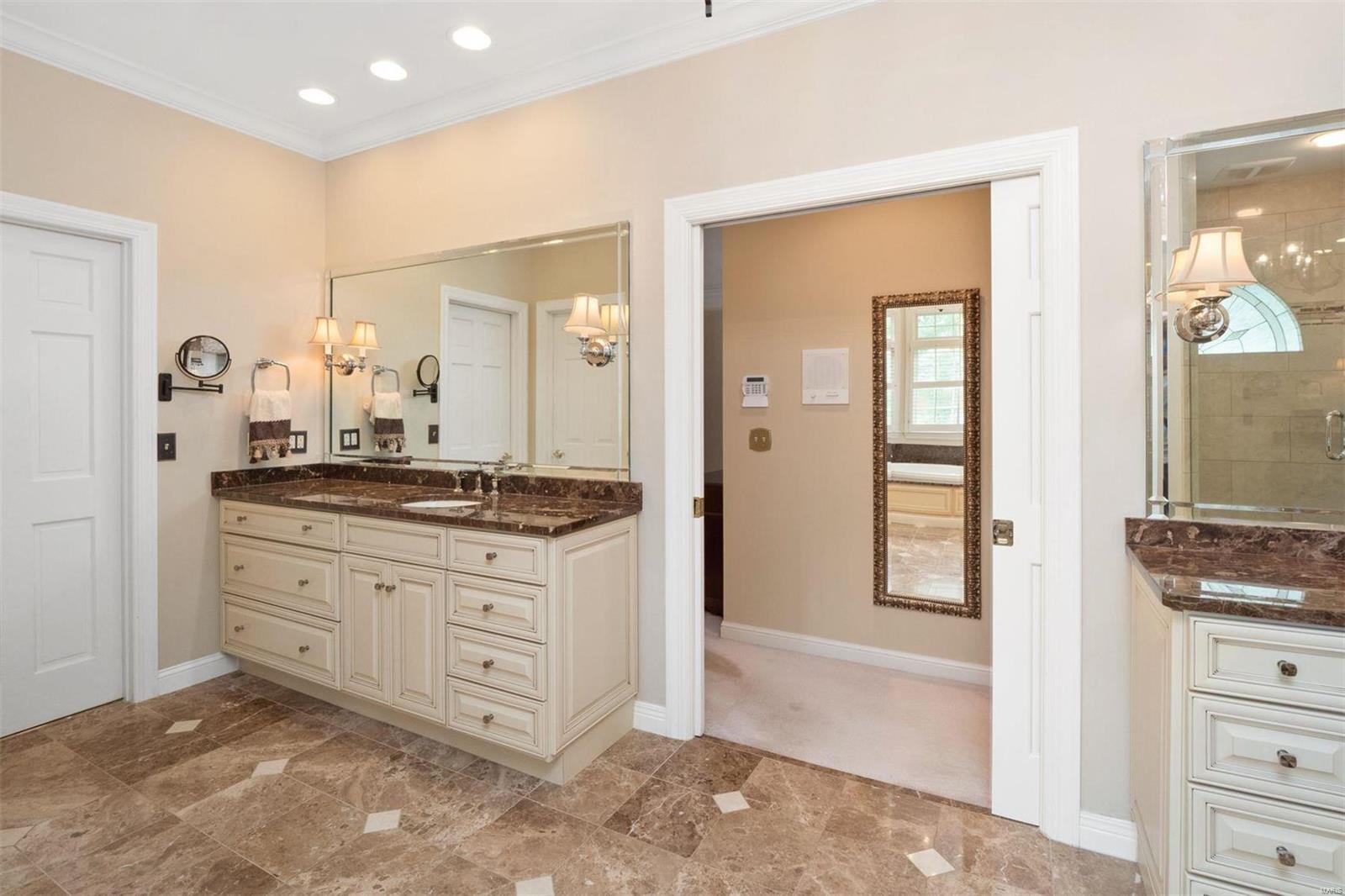 Rolling View Farm - Residential