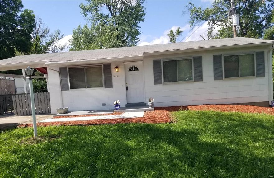 Come See This Jewel of a home with 5 bedrooms. (3 on main level and two in the finished basement. New Sump Pump 2020. Living Room and Eatin Kitchen with carport. Nicely updated. Hurry!