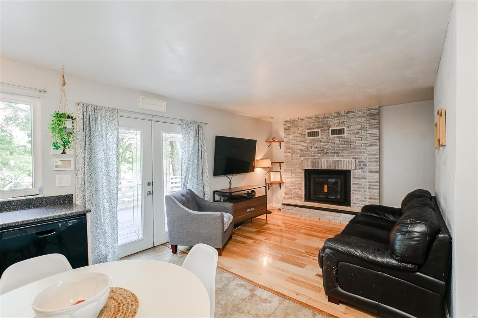 Village Jefferson 03 - Residential