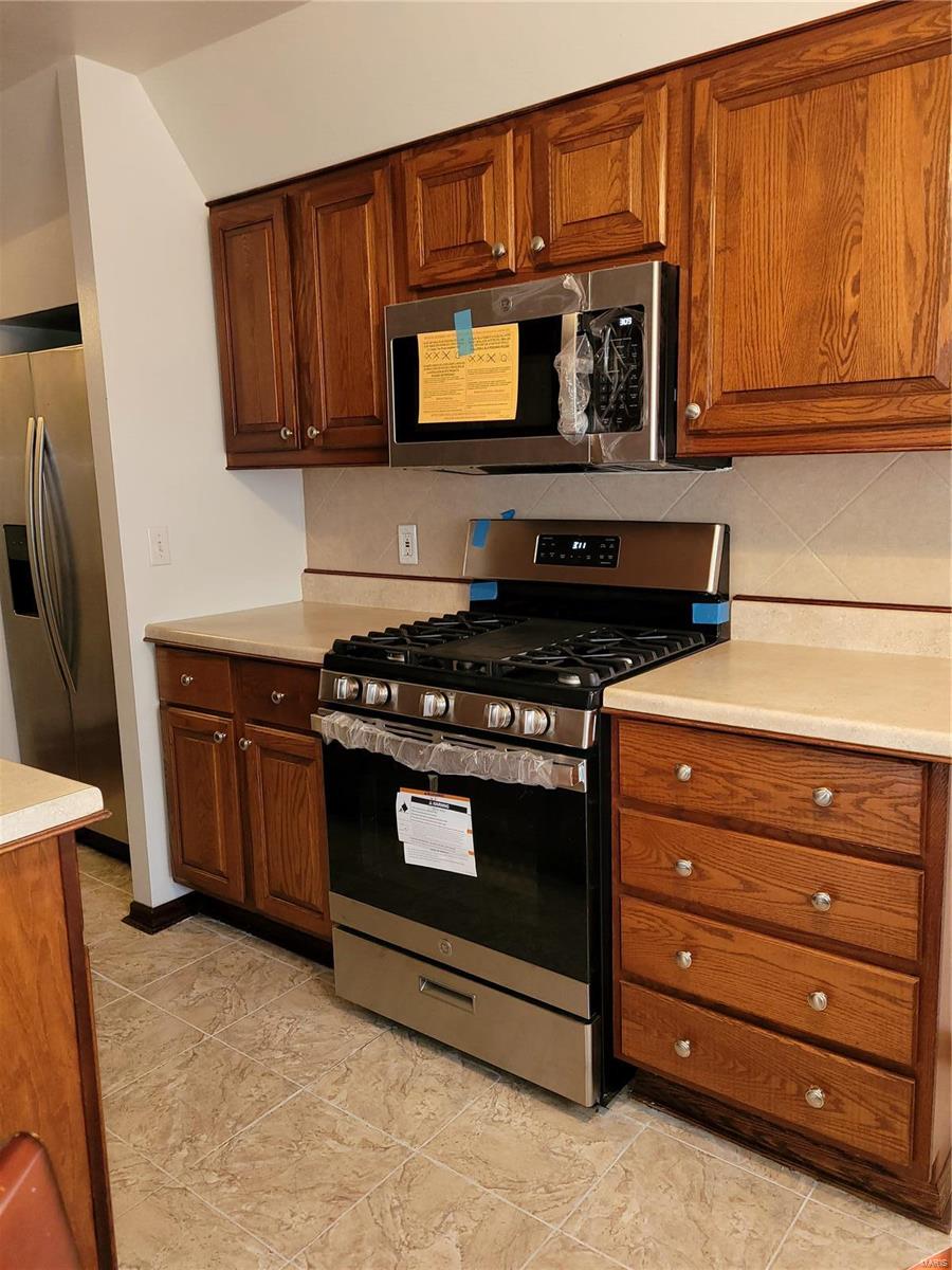 Hathaway Manor 9 - Residential