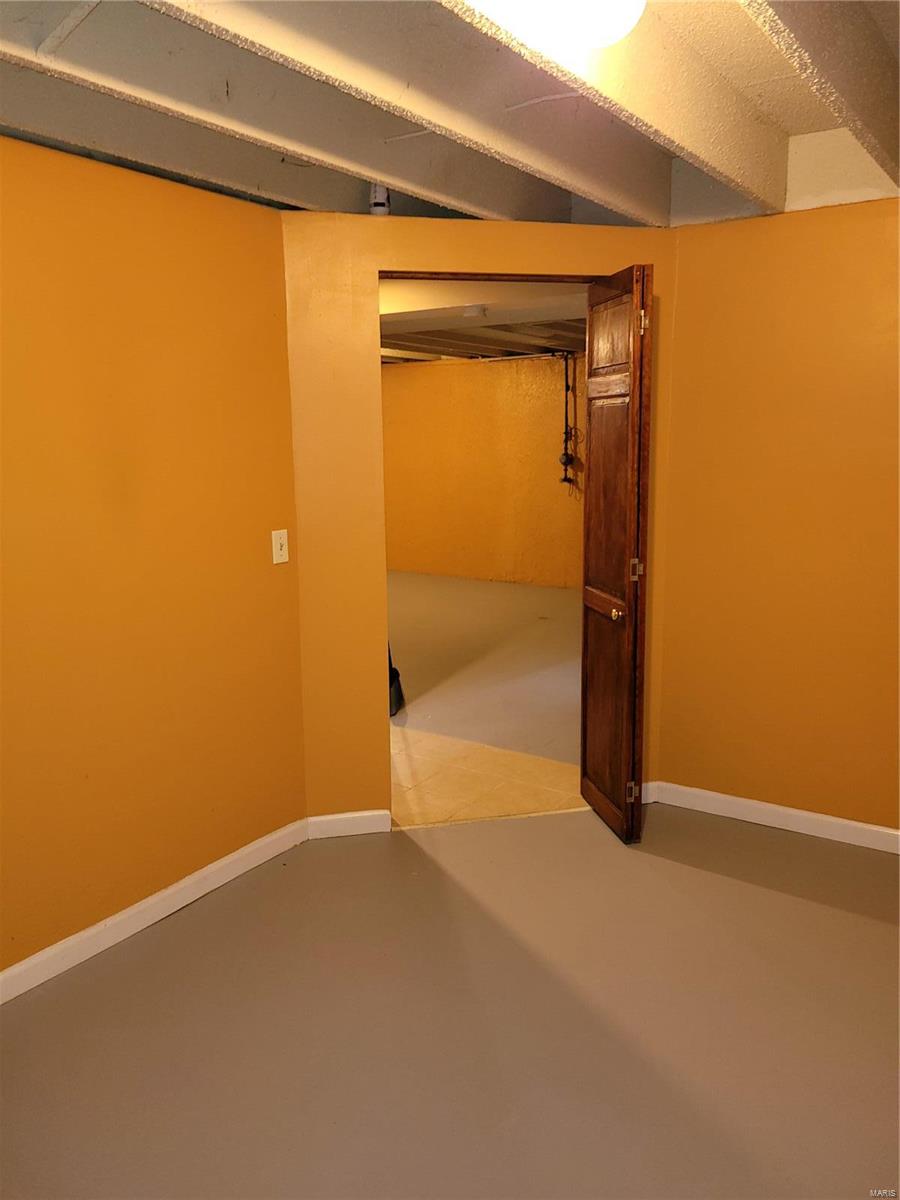 Hathaway Manor 9 - Residential