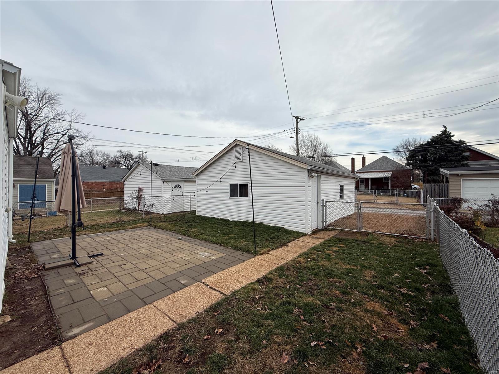 St Louis, Missouri 63139, United States, 4 Bedrooms Bedrooms, ,2 BathroomsBathrooms,Residential,Pending,23718