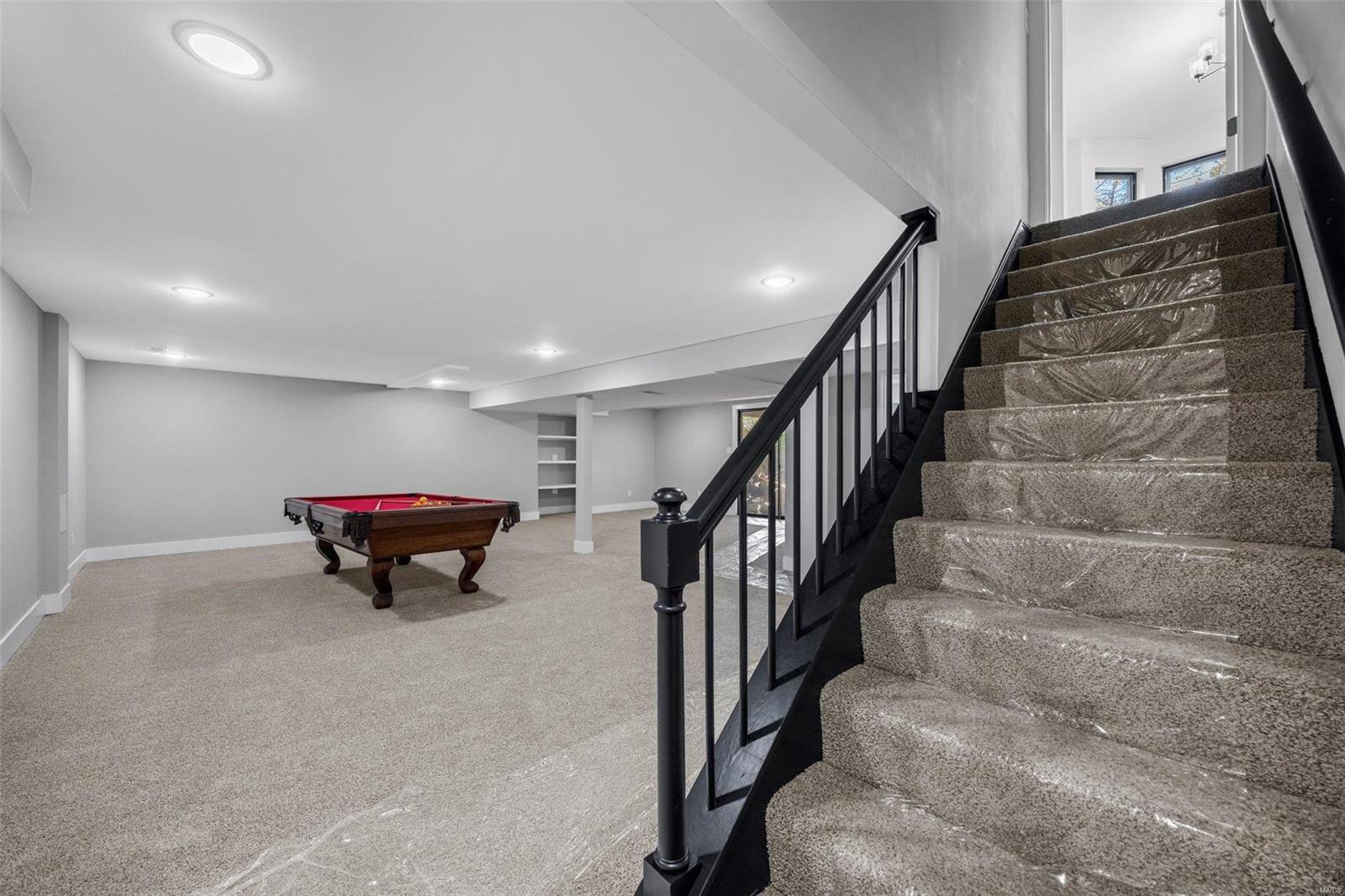 St Charles, Missouri 63303, United States, 4 Bedrooms Bedrooms, ,4 BathroomsBathrooms,Residential,Pending,33227