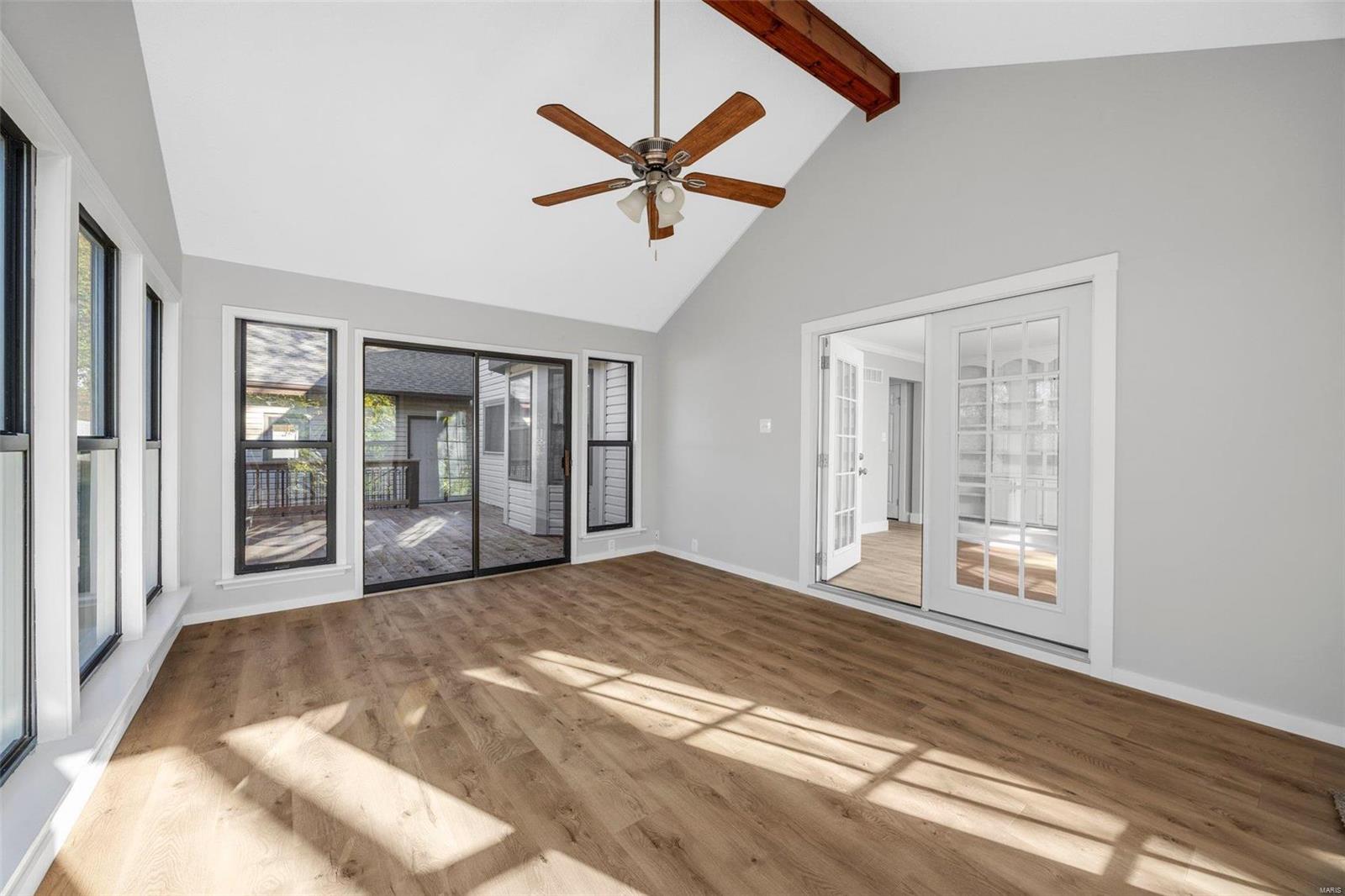 St Charles, Missouri 63303, United States, 4 Bedrooms Bedrooms, ,4 BathroomsBathrooms,Residential,Pending,33227