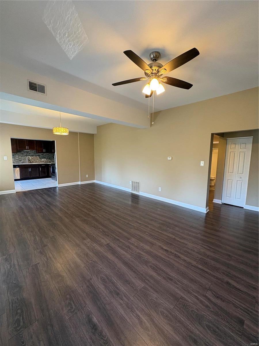 Tyler Place Bl 4829 - Residential Income